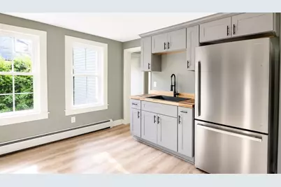 33 Mill St, Greenfield, MA 01301 - Photo 9