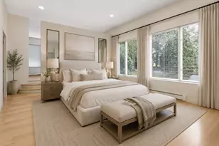 108 Codman Rd, Brookline, MA 02445 - Photo 9