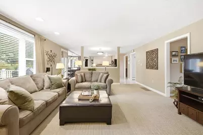 32 Pall Mall, Walpole, MA 02032 - Photo 11
