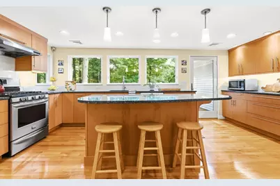 42 Cutler Rd, Andover, MA 01810 - Photo 11