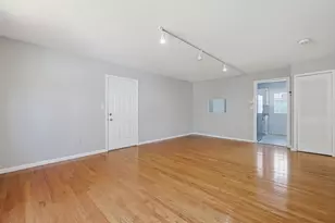 425 Main St, Hudson, MA 01749 - Photo 15