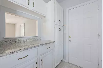 425 Main Street #9D, Hudson, MA 01749 - Photo 3