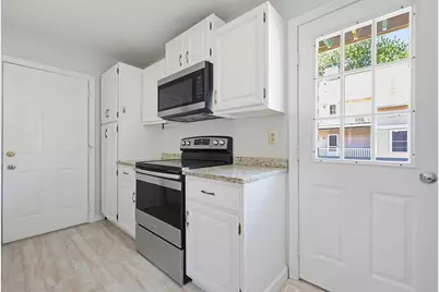 425 Main Street #9D, Hudson, MA 01749 - Photo 7