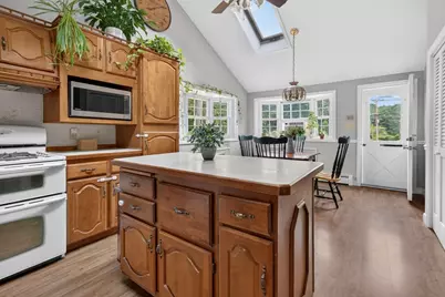 18 Princess Ave, Chelmsford, MA 01863 - Photo 13