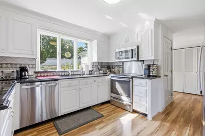 2 Russell Road, Lynnfield, MA 01940 - Photo 15