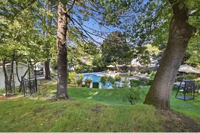 2 Russell Road, Lynnfield, MA 01940 - Photo 37