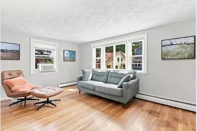 28 Preston St, Malden, MA 02148 - Photo 9