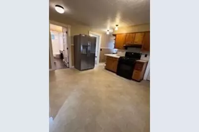 15-19 Elm Street, Leominster, MA 01543 - Photo 5