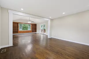 32 Falcon St, Worcester, MA 01603 - Photo 17