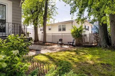 33 Howard #2, Watertown, MA 02472 - Photo 33