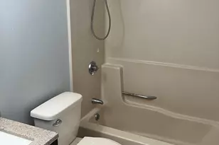 11 Gibbs St, Worcester, MA 01607 - Photo 11