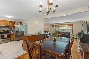 61 Hemlock Dr, Attleboro, MA 02703 - Photo 7