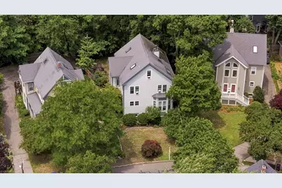 42 Lewis Ave #42, Arlington, MA 02474 - Photo 3