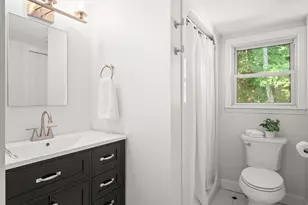 24 Greenwood Rd, Peabody, MA 01960 - Photo 13