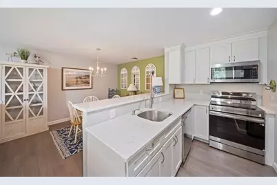 100 Parks St #18, Duxbury, MA 02332 - Photo 15