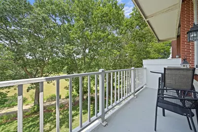 100 Parks St #18, Duxbury, MA 02332 - Photo 5