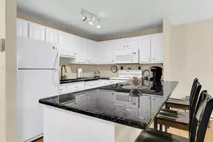11 Church St, Salem, MA 01970 - Photo 9