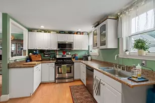 6 Houston St, Lynn, MA 01905 - Photo 3