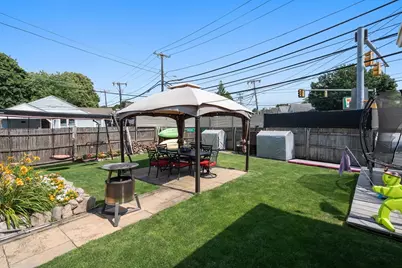 6 Houston St, Lynn, MA 01905 - Photo 23