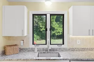 51 Hosmer St, Acton, MA 01720 - Photo 9