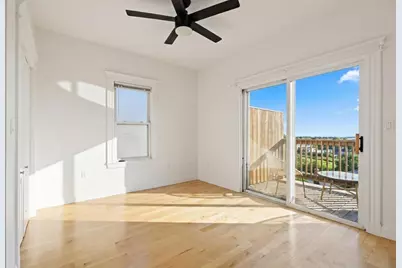 26 Gladstone St #3, Boston, MA 02128 - Photo 33
