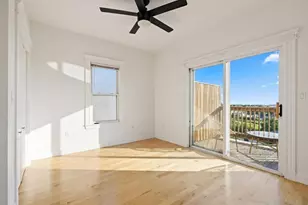 26 Gladstone St, Boston, MA 02128 - Photo 33