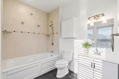 26 Gladstone St #3, Boston, MA 02128 - Photo 11
