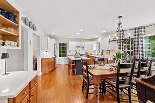 2 Ture Ln, Holbrook, MA 02343 - Photo 7