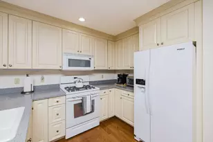 21 Sycamore Drive, Middleborough, MA 02346 - Photo 7