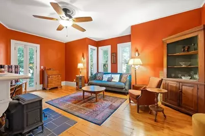 31 Wesley St, Newton, MA 02458 - Photo 15