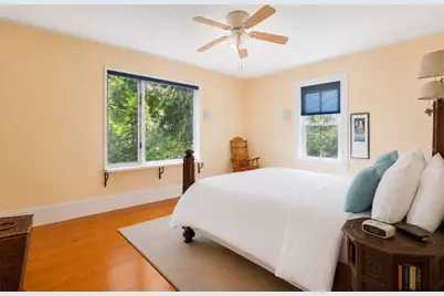 31 Wesley St, Newton, MA 02458 - Photo 17