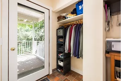 31 Wesley St, Newton, MA 02458 - Photo 11