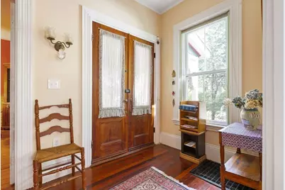 31 Wesley St, Newton, MA 02458 - Photo 5