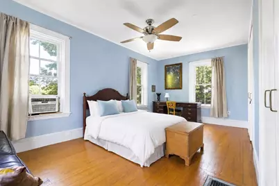 31 Wesley St, Newton, MA 02458 - Photo 19
