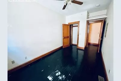 300 North St #1, Boston, MA 02113 - Photo 11
