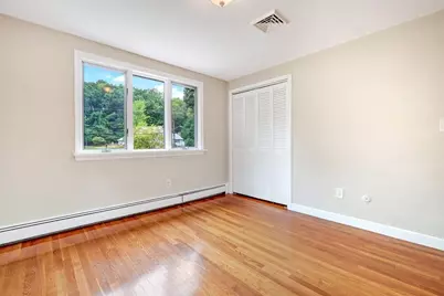 10 Glenridge Dr, Bedford, MA 01730 - Photo 17