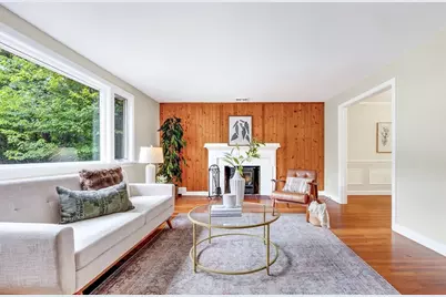 10 Glenridge Dr, Bedford, MA 01730 - Photo 3