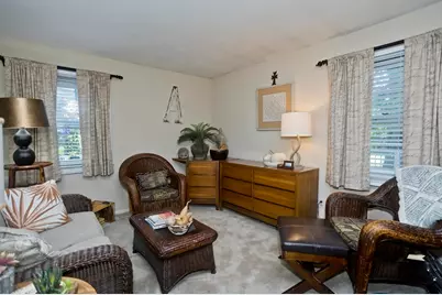 56 Santa Maria St, Springfield, MA 01104 - Photo 13