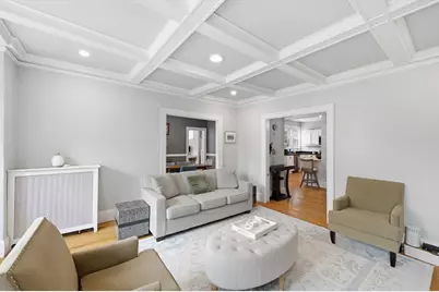 585 Franklin Street #6, Melrose, MA 02176 - Photo 9