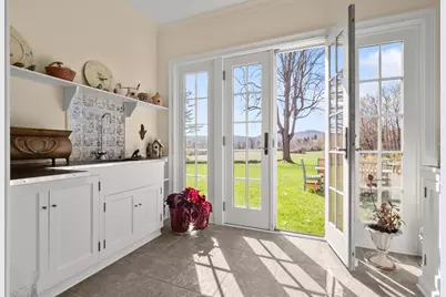 500 Williams, Pittsfield, MA 01201 - Photo 9