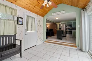25 Wilson St, Beverly, MA 01915 - Photo 19
