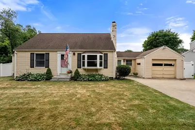 25 Wilson Street, Beverly, MA 01915 - Photo 3