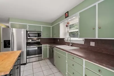 25 Wilson Street, Beverly, MA 01915 - Photo 15