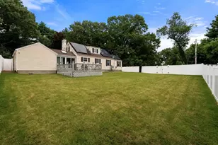 25 Wilson St, Beverly, MA 01915 - Photo 7