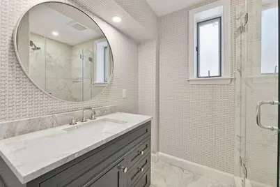 89 Revere St, Boston, MA 02114 - Photo 15