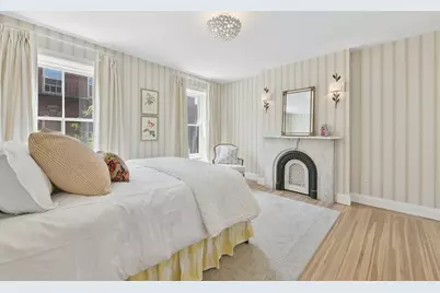 89 Revere St, Boston, MA 02114 - Photo 13