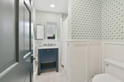 89 Revere St, Boston, MA 02114 - Photo 27