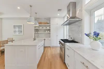 89 Revere St, Boston, MA 02114 - Photo 9