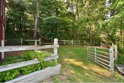 367 Linebrook Rd, Ipswich, MA 01938 - Photo 33