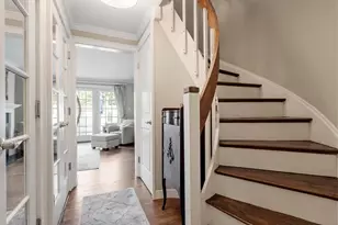 11 Oak St, Wellesley, MA 02482 - Photo 11
